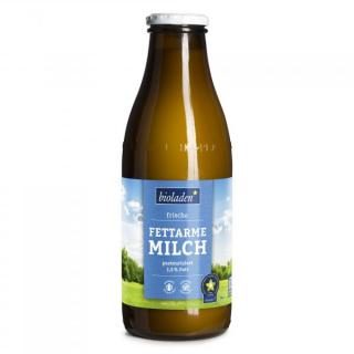 b* Fettarme Milch Flasche