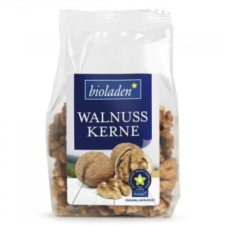 b*Walnusskerne     Hälften