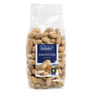 b*Erdnüsse in Schale, geröstet