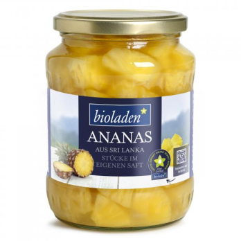 b* Ananasstücke